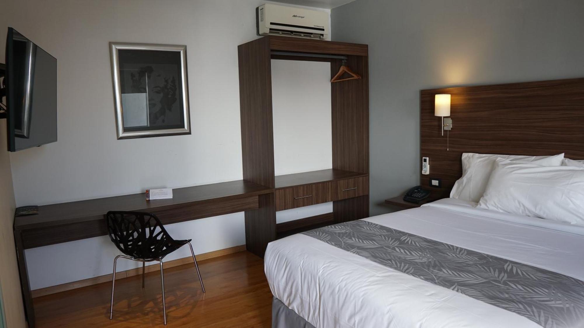 El Hotel Business Class - Zamora Centro Екстериор снимка