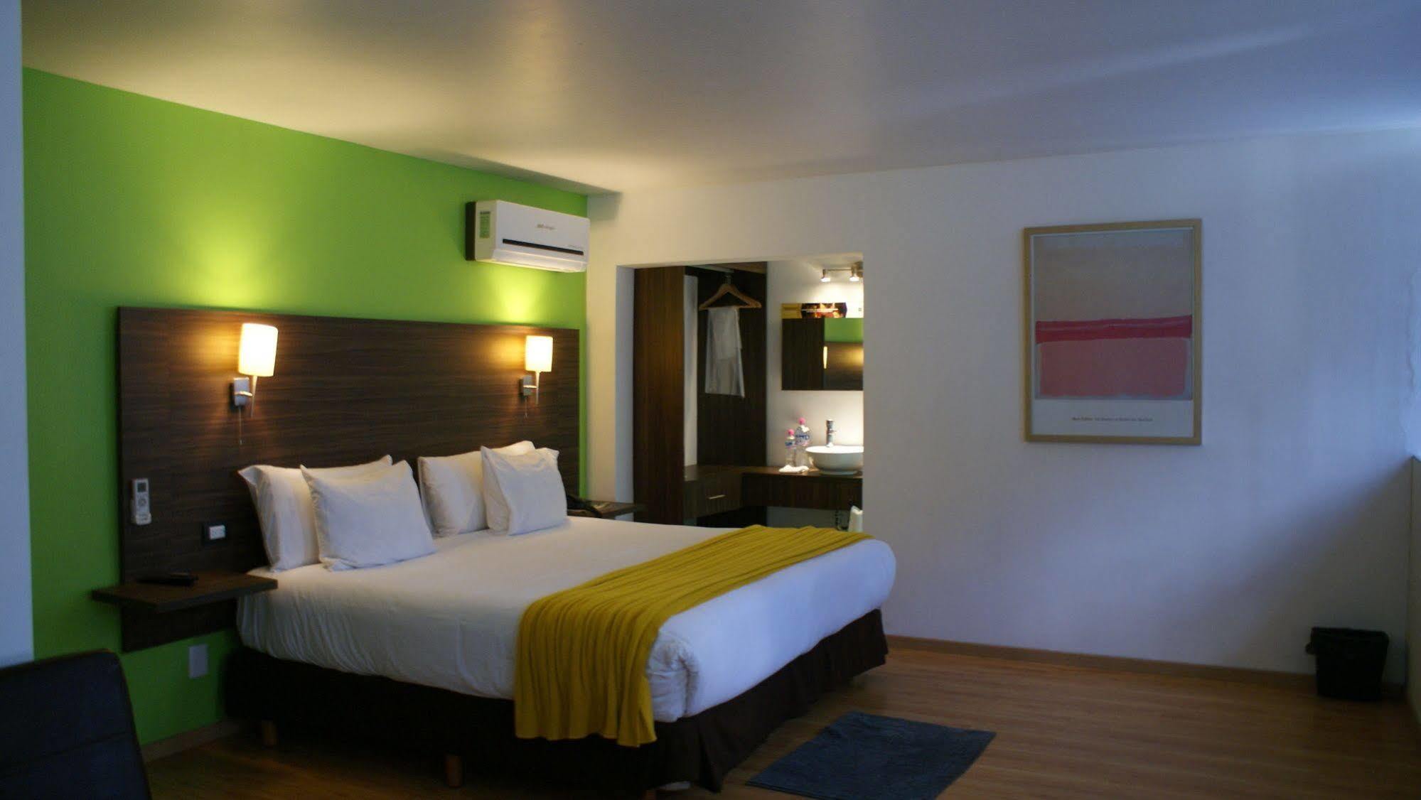 El Hotel Business Class - Zamora Centro Екстериор снимка